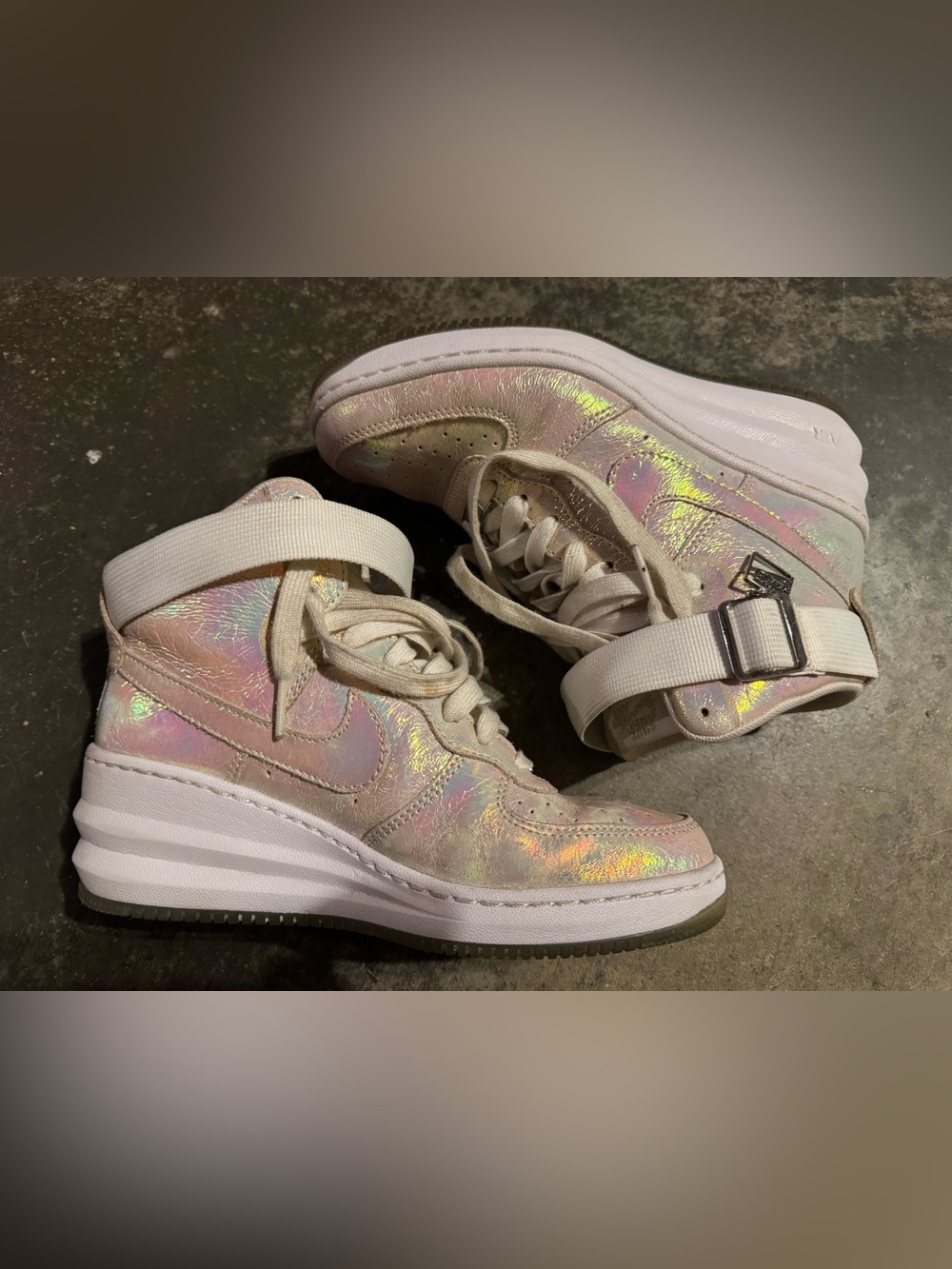 Nike Iridescent High-Top Sneakers - White/Pastel